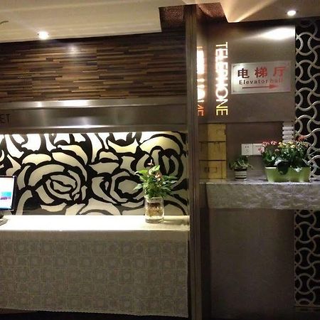 Motel 168 Hotel Nanjing  Exteriör bild